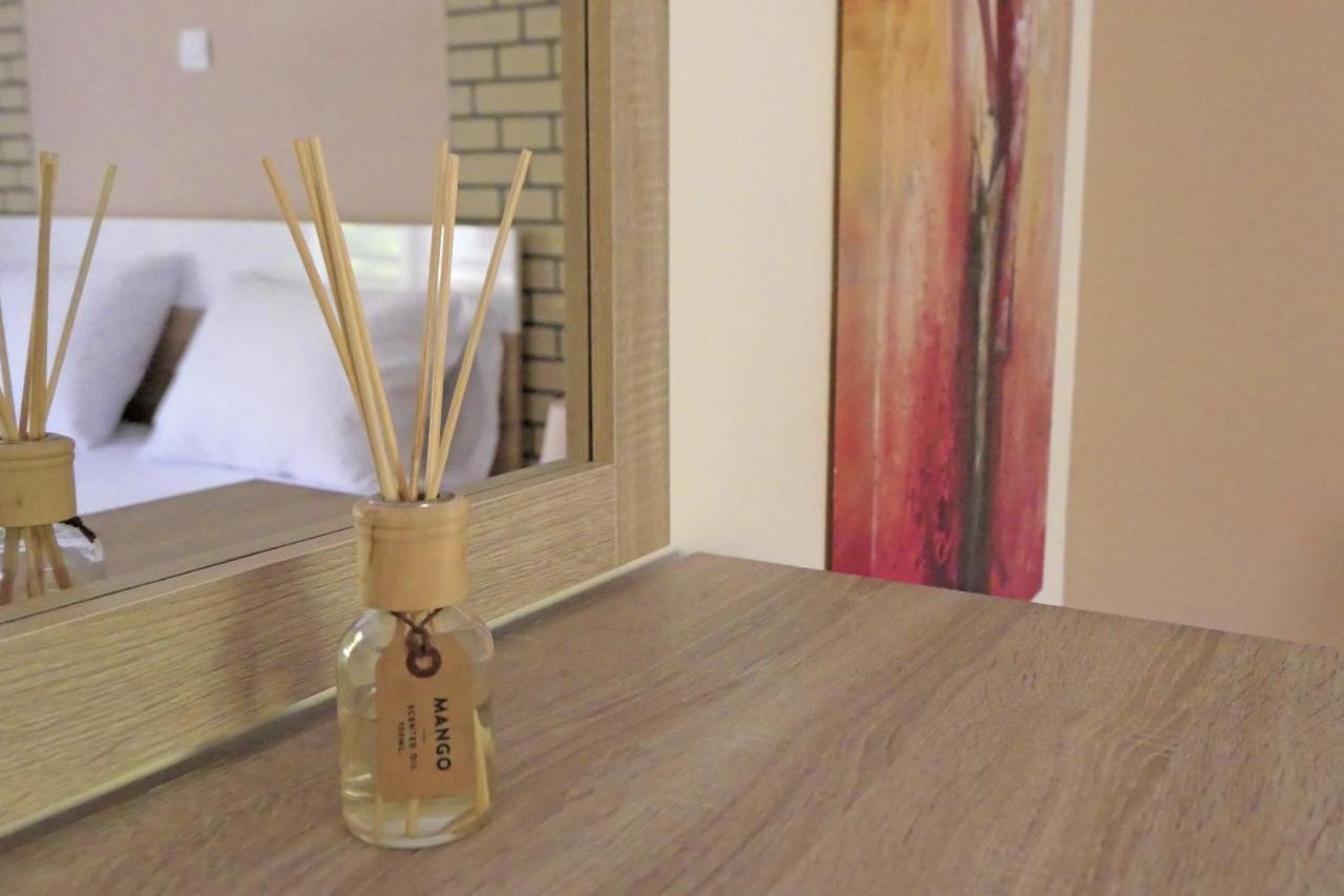 Sapphire & Ivory Luxury Apartments - Kavala Extérieur photo